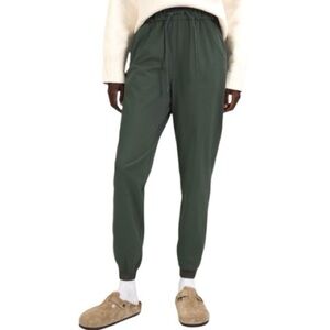 Lululemon Joggers size 4